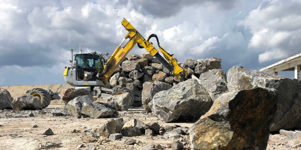 HEAP (Hydraulic Excavator for an Autonomous Purpose)