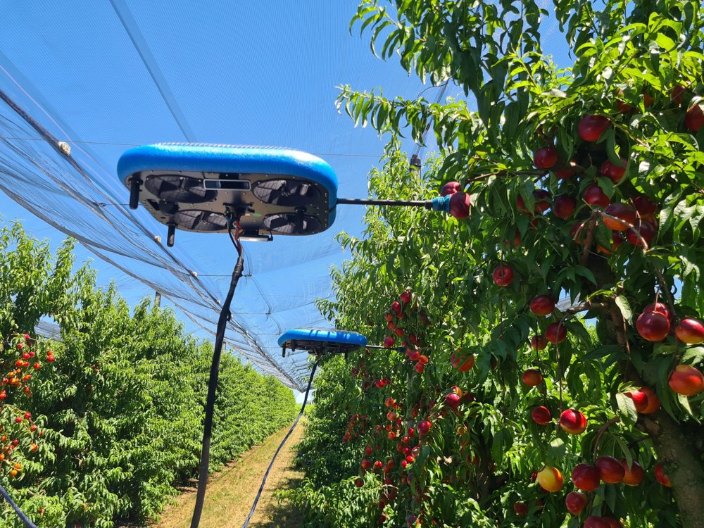 Flying Autonomous Robot (FAR)